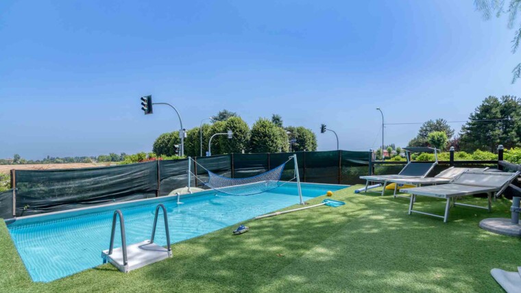 Villa con piscina in vendita Budrio
