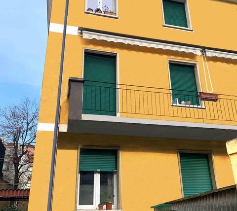 Appartamento quadrilocale centro storico Via San Felice nuovo da impresa con detrazioni fiscali 330.000